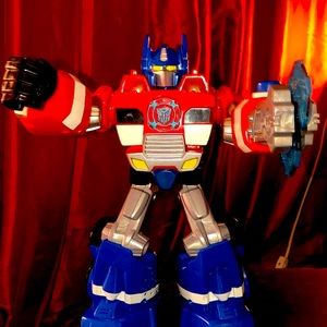Transformers 2012 Hasbro Optimus Prime talking Toy